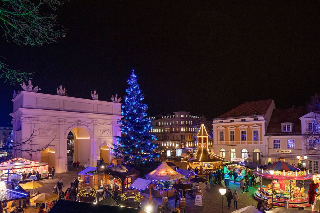 Blick auf den Weihnachtsmarkt Potsdam