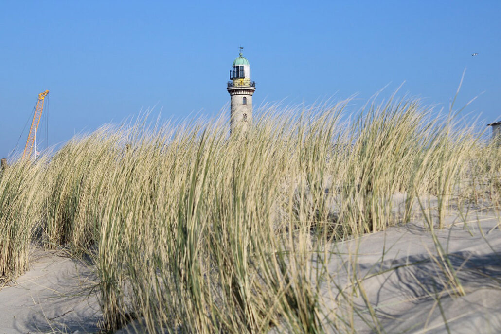 Dünen Leuchtturm Warnemünde